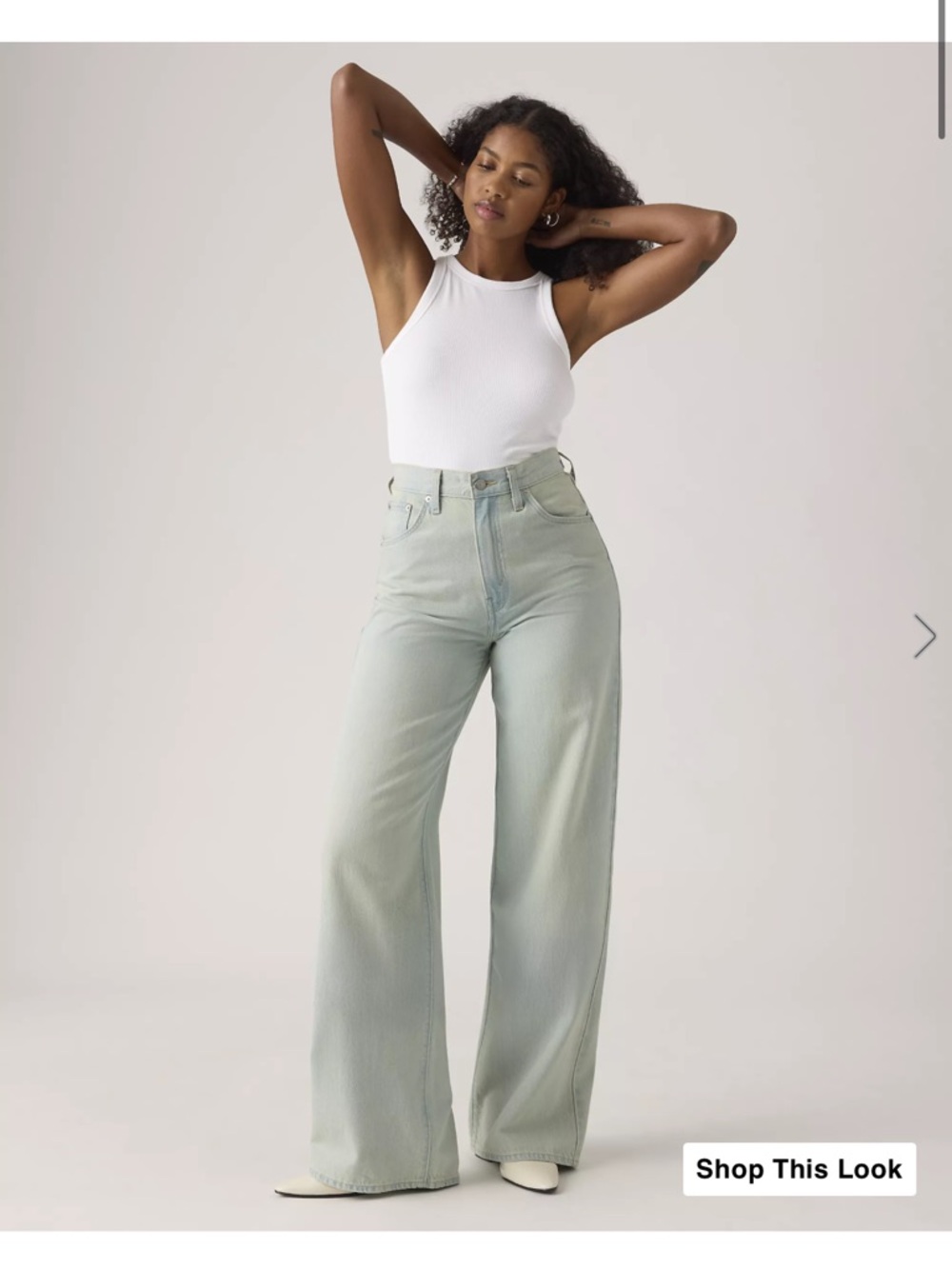 Levi’s Cinch-Waist Baggy Jeans Size 27 x 31